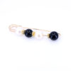 Broșă Elegantă Aurie cu Perle și Cristale, 8.5×1.5 cm Broșă Elegantă Aurie cu Perle și Cristale, 8.5×1.5 cm