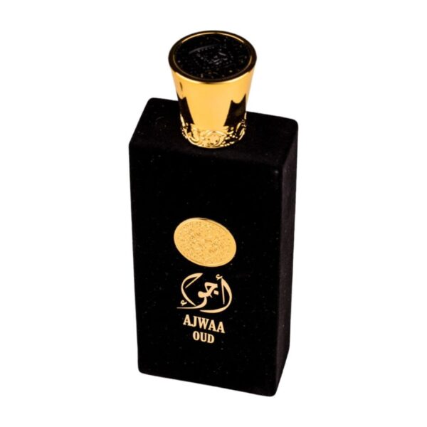 Nusuk Ajwaa Oud Black Apă de Parfum pentru Bărbați 100ml Nusuk Ajwaa Oud Black Apă de Parfum pentru Bărbați 100ml