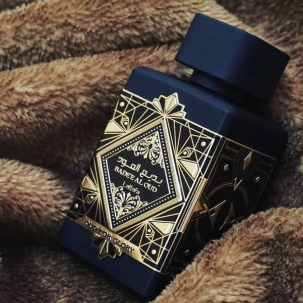 Parfum Lattafa Bade’e Al Oud pentru Bărbați, 100 ml